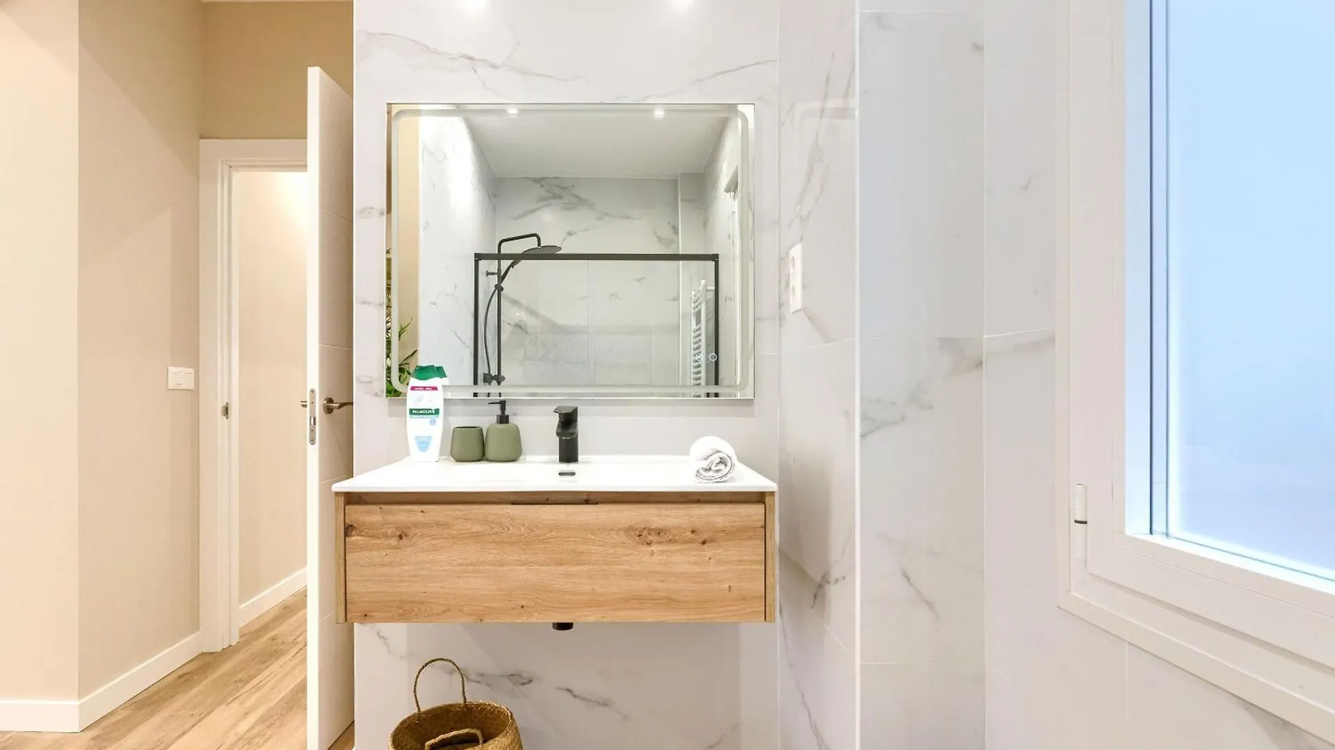 Apartamento Familiar Con Wifi A Estrenar En Barakaldo Spain